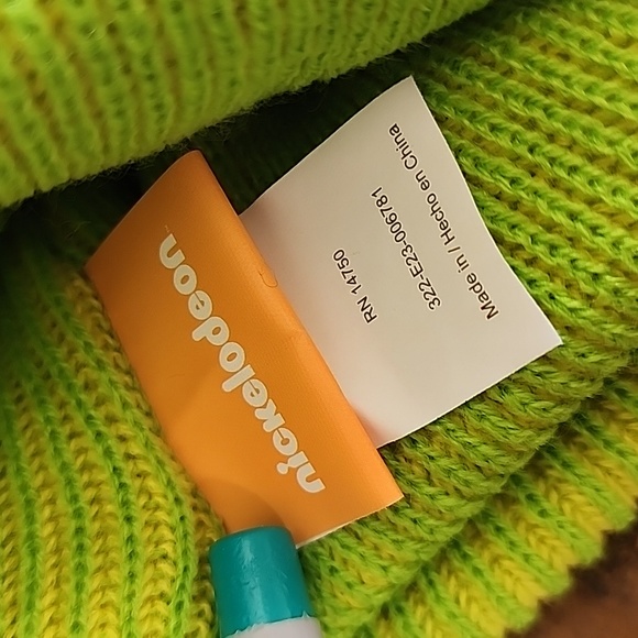 Teenage Mutant Ninja Turtles Licensed Toddler Knit Beanie Hat & Mitten Set - Picture 6 of 8